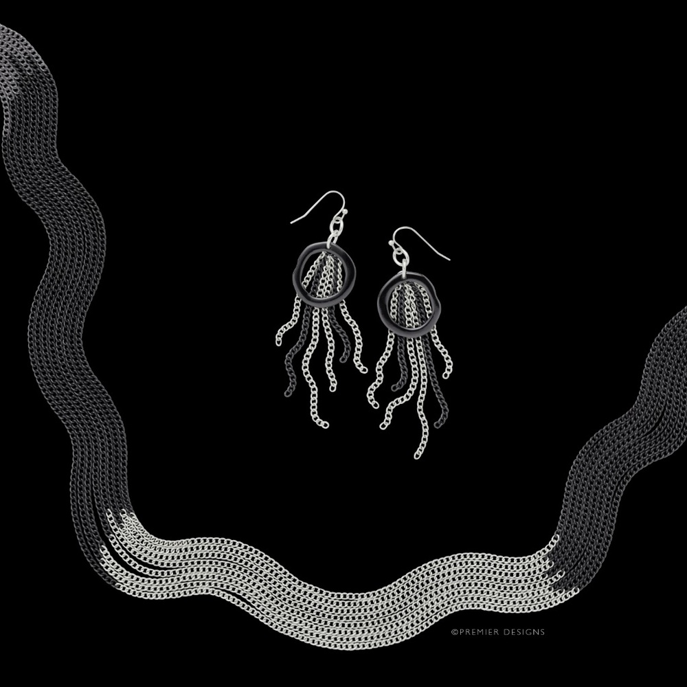 Manhattan Necklace and Earrings by Premier Designs